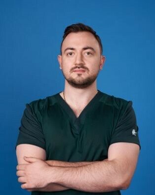 Нариманов Роберт