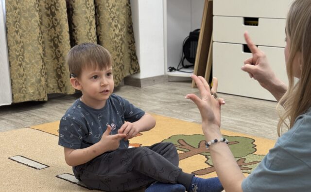 Тимофей Кузьмин разговаривает и учит&hellip;